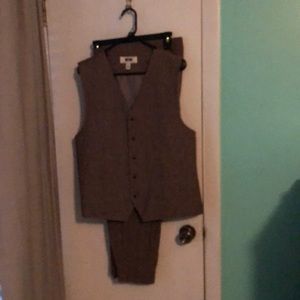 Joseph abbound Men’s Vest and dress pants 38x29 and vest xl.